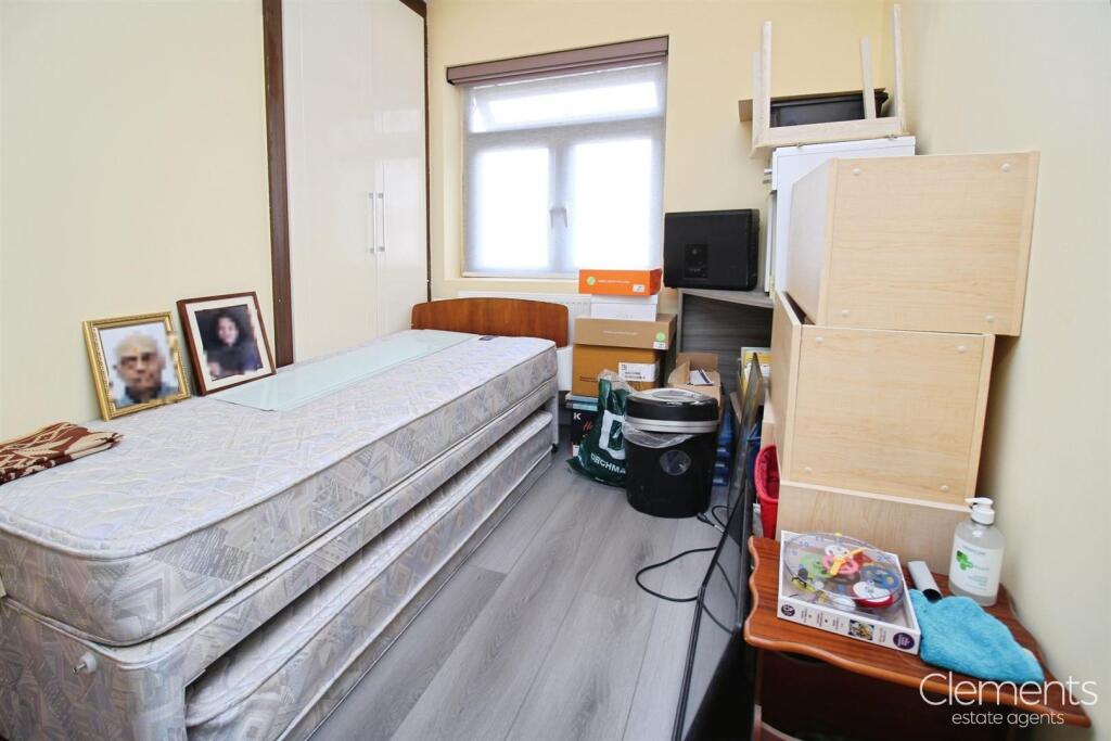BEDROOM FIVE