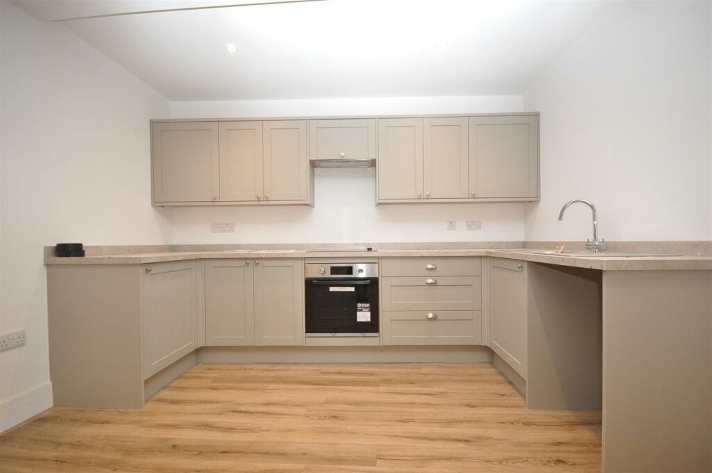 Kitchen / Living Room - Ground Floor Flat