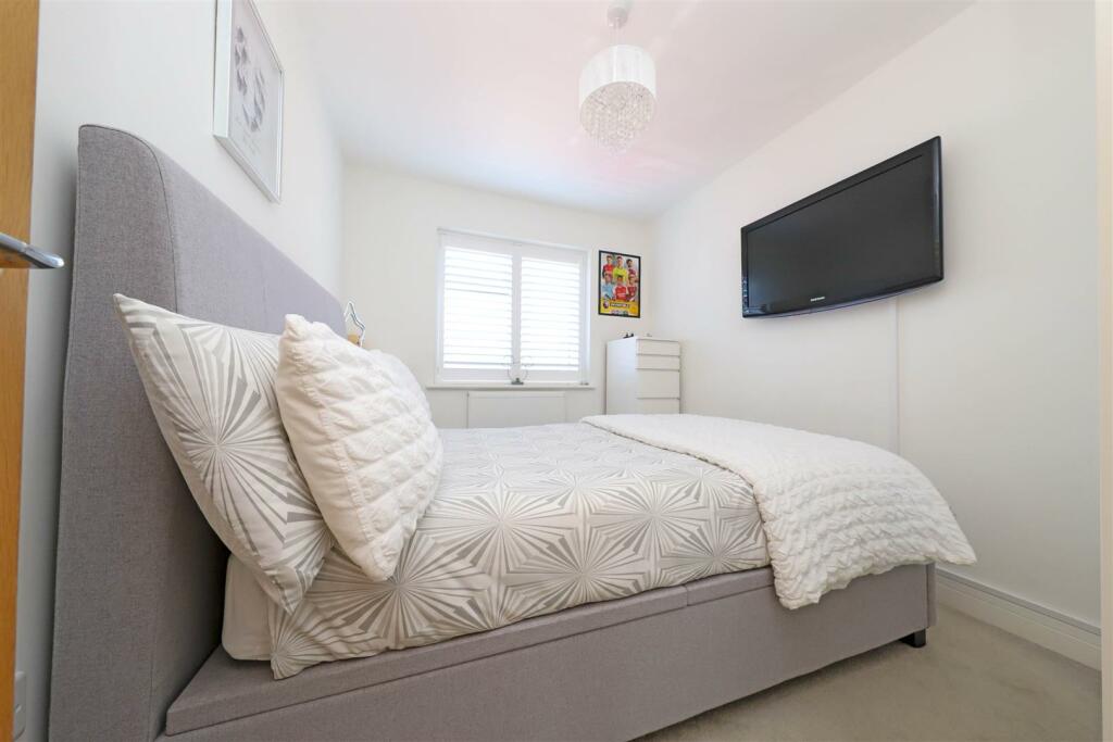 nicholas james roderick bed bed 2.jpg