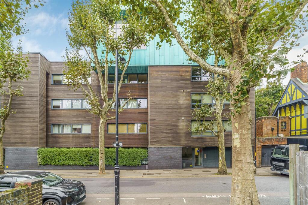 St. James Road - eden harper.jpg