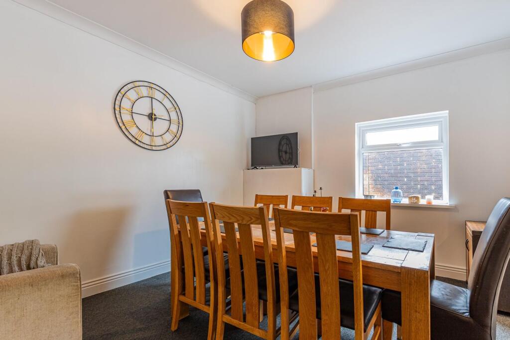 Smithies Avenue 29-14.jpg