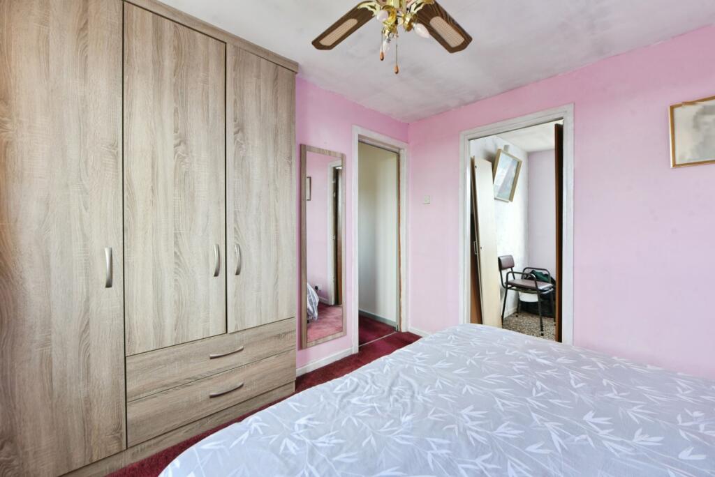 Bed 1