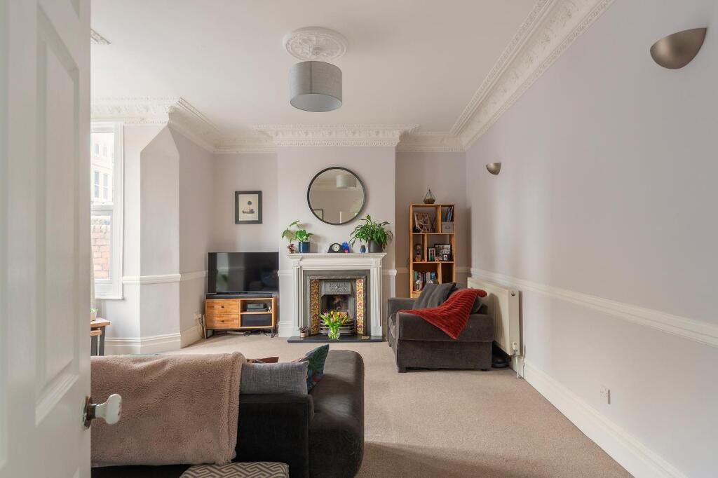 4M1RKE - Living Room D.jpg