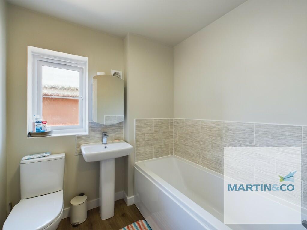 CAM03663G0-PR0034...