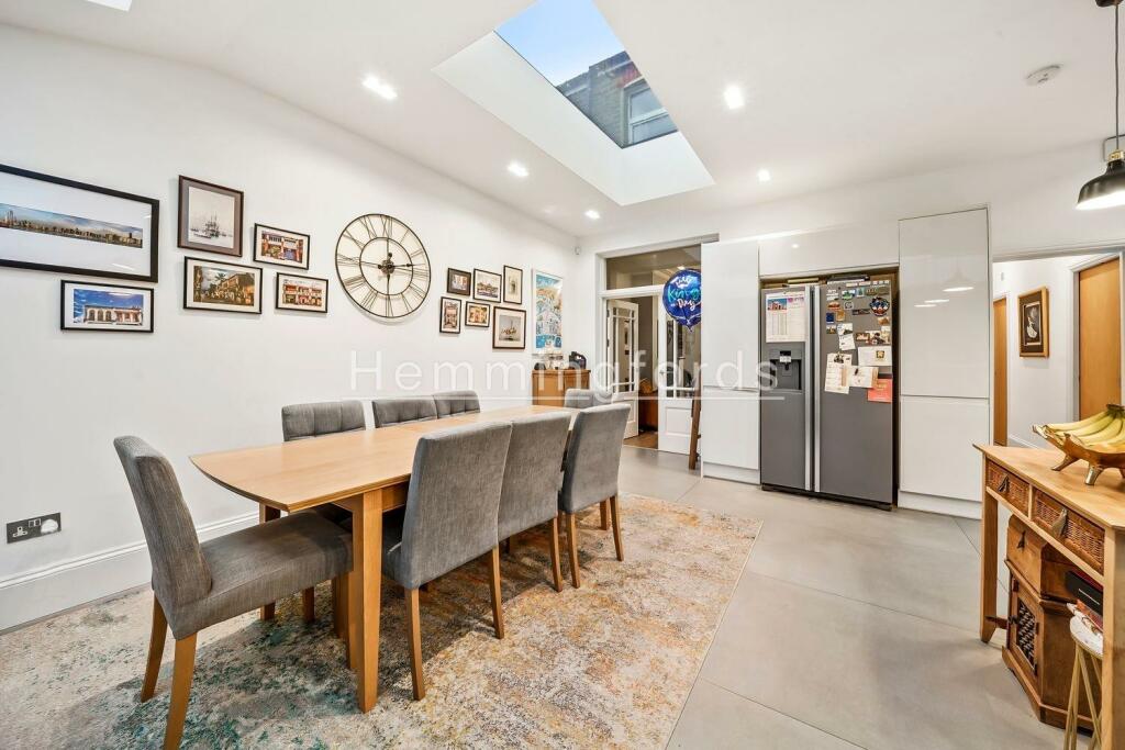 34 Blenheim Avenue - hGquYzABGwJDGAtZ8AaW.jpg
