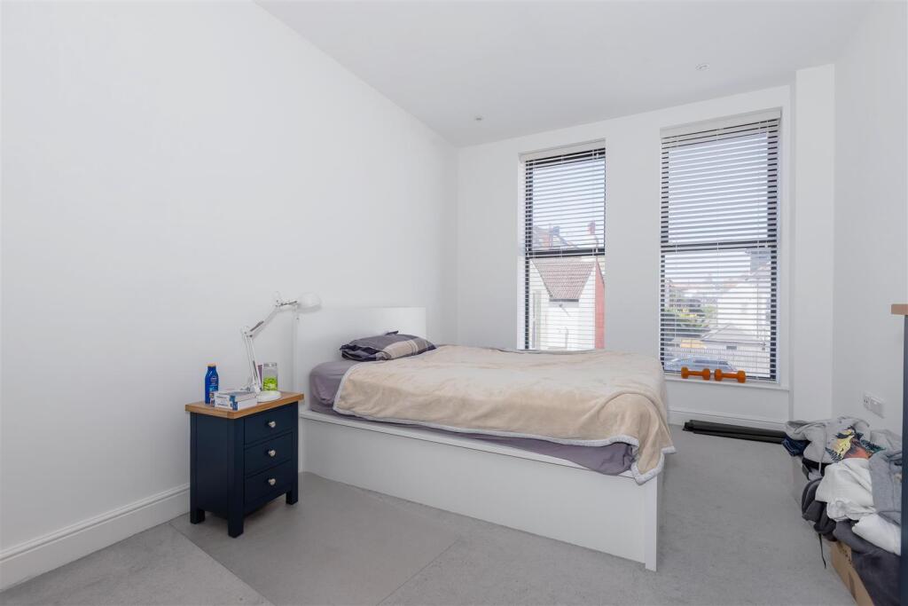 Kingsway House_4.jpg