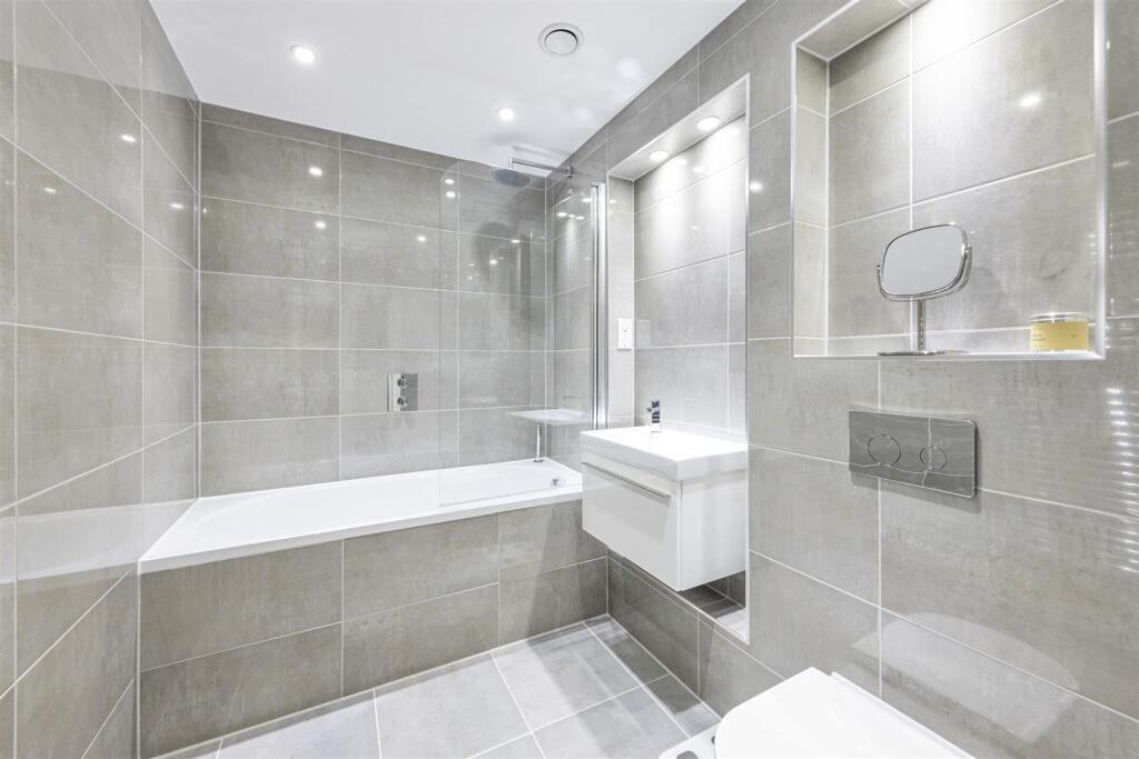 34-The-Bellerby-Apartments,-Leapale-Lane,-Guildfor