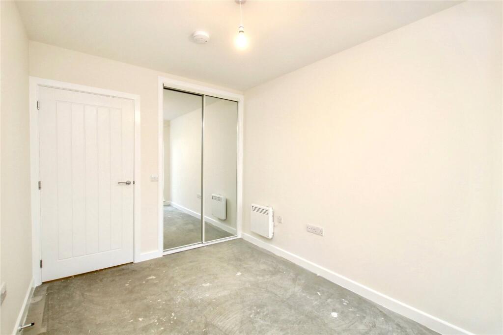Bedroom 3 (2)