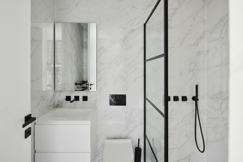 298359 - DGLA4540.jpg