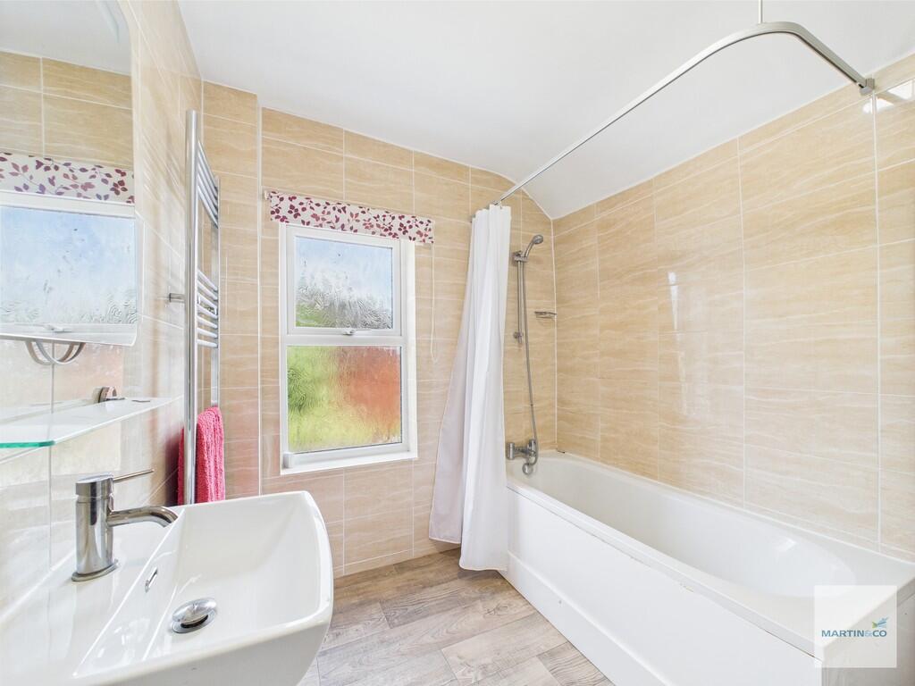 CAM03394G0-PR0297...