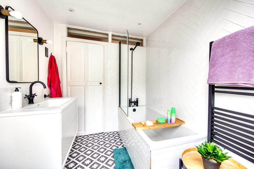 Bathroom 2