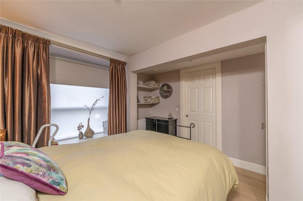 Bedroom 1 Alt