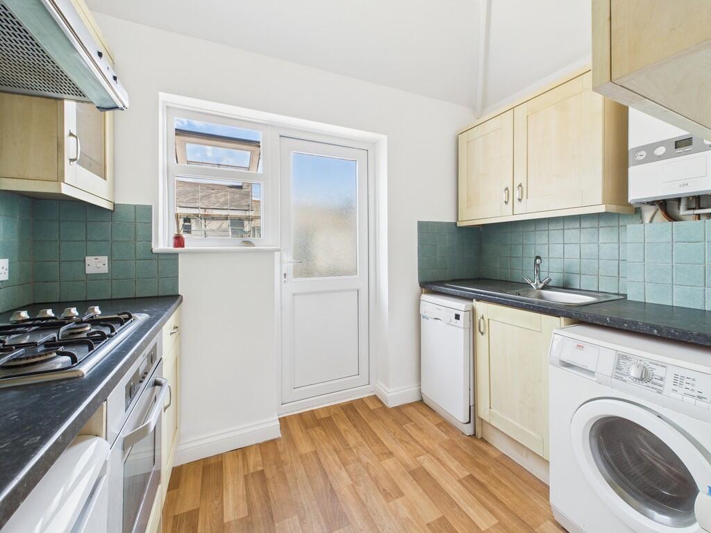 CAM02089G0-PR0500...