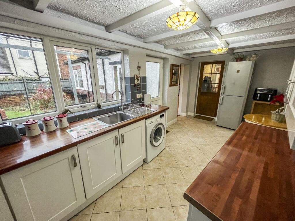 Kitchen/Breakfast Ro