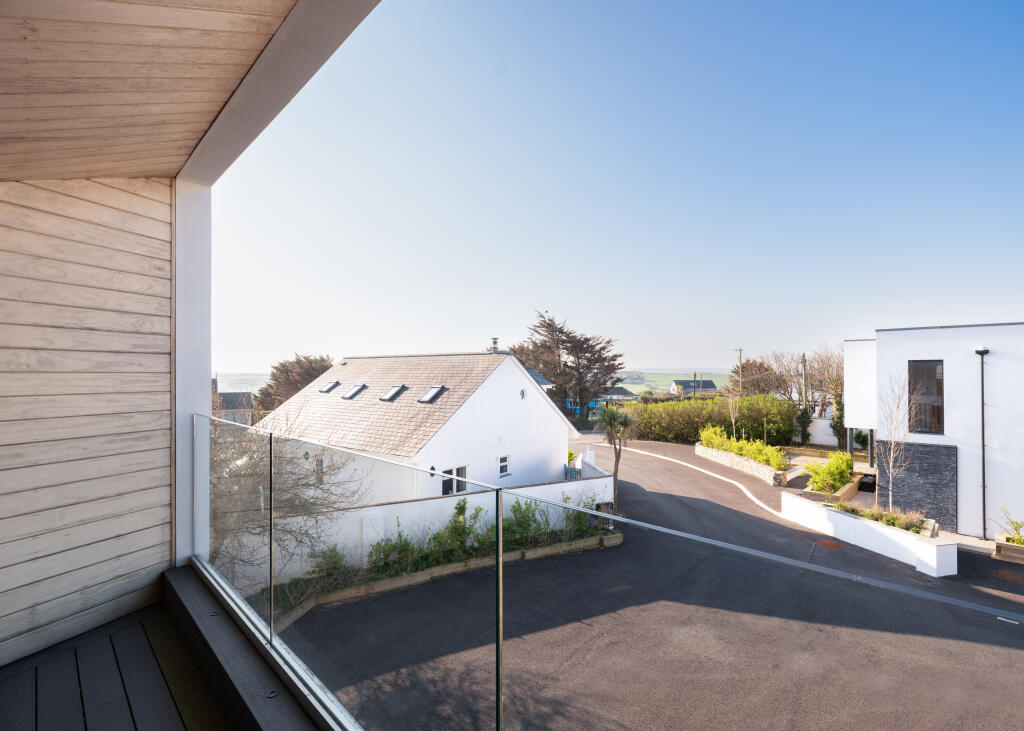 680b4c8fc7b5a_Trebetherick Gardens-27