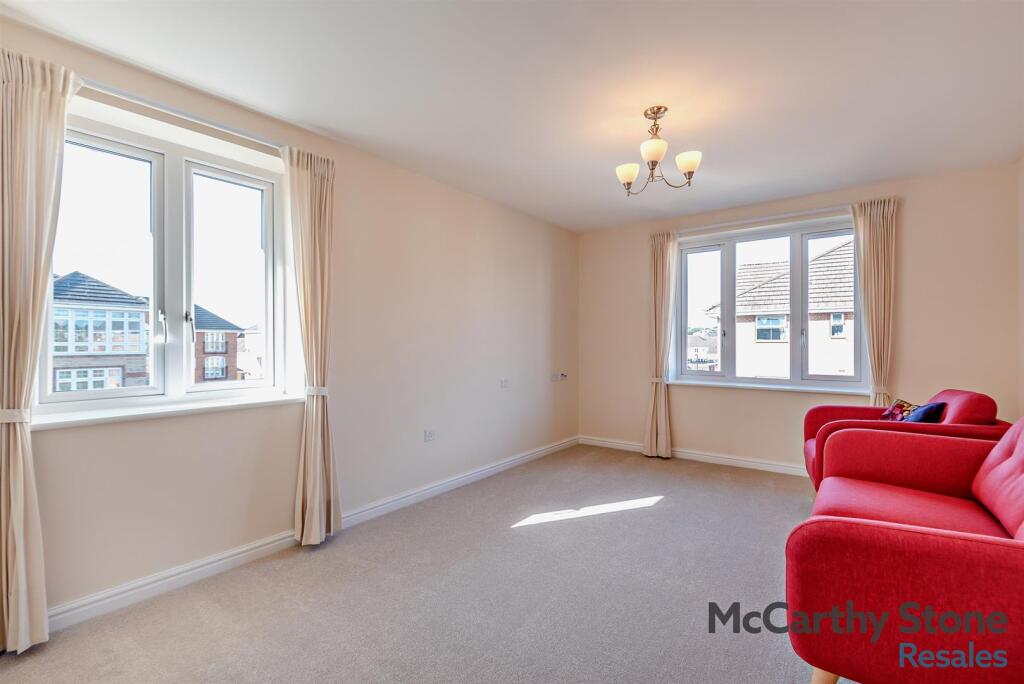 8665439-interior08-800.jpg