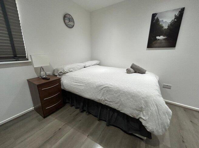 blenheim-gardens-nw2-4nt-981750