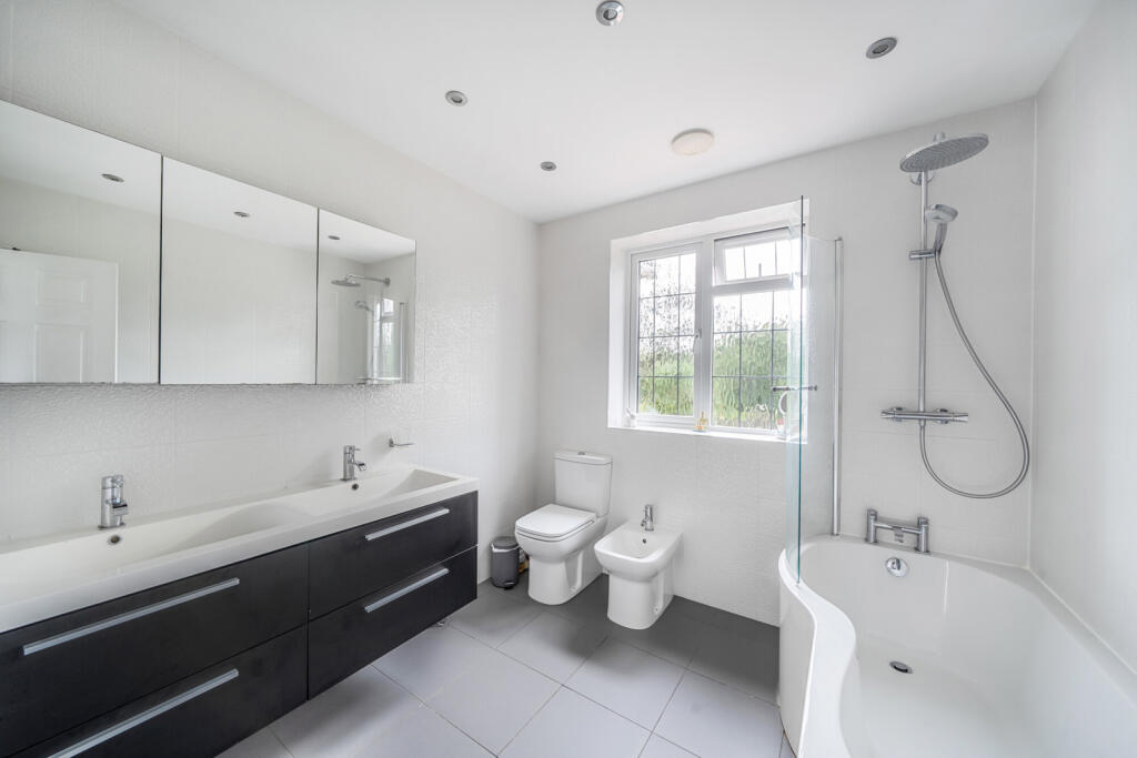 1348986-19-68c19e...