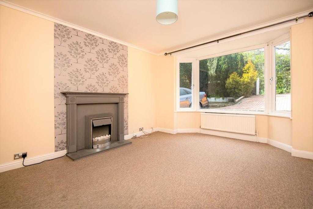 Living Room.jpg
