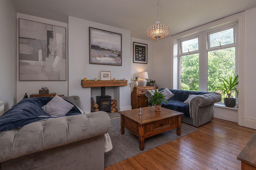 11 - 62 Branch St...