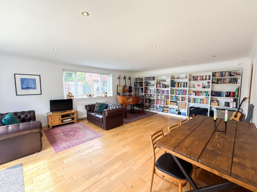Family/Dining Room