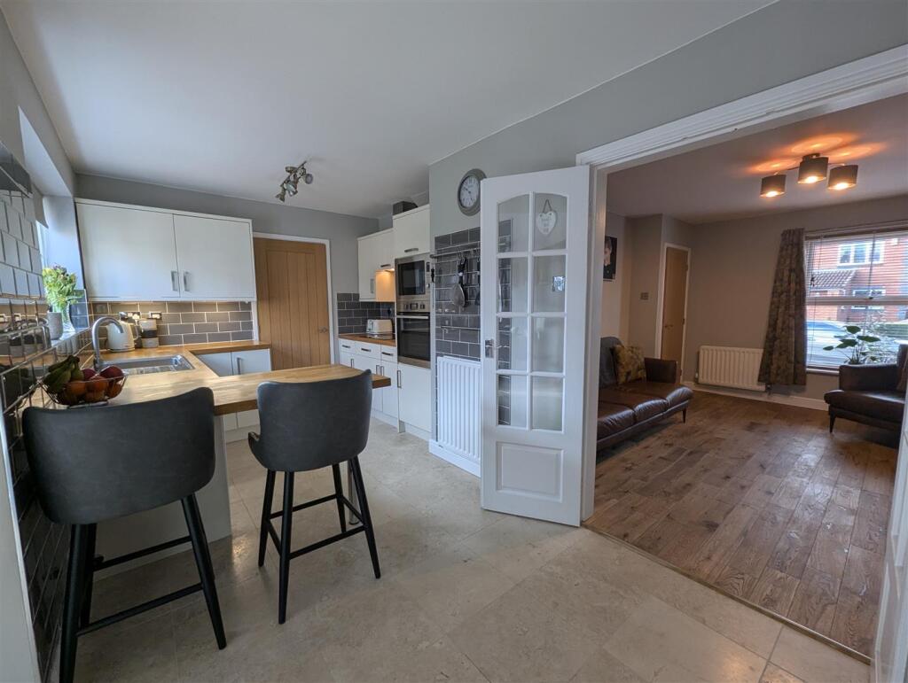 Kitchen Breakfast Room