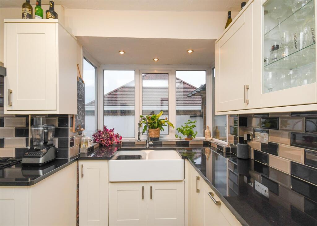 22 Hinckes Road - Kitchen.jpg