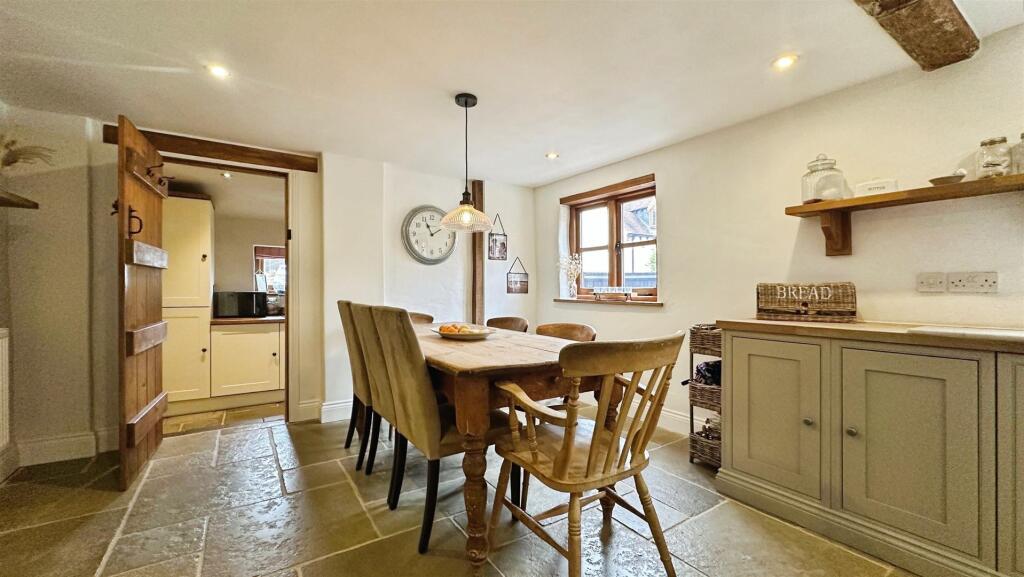 d39ef840--49D0-9687-CE1FFAA98CBE-79569-0000194764E