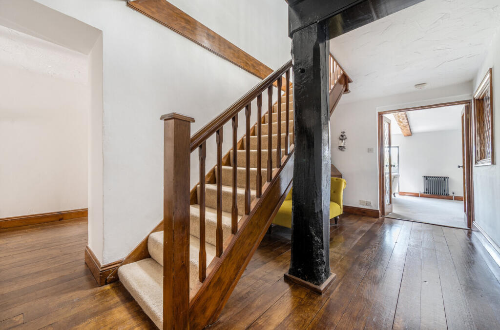 1281793-35-682731...