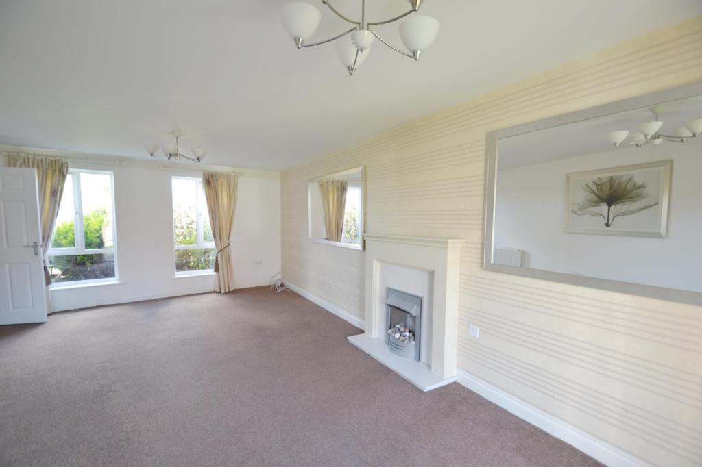 5- Sitting Room