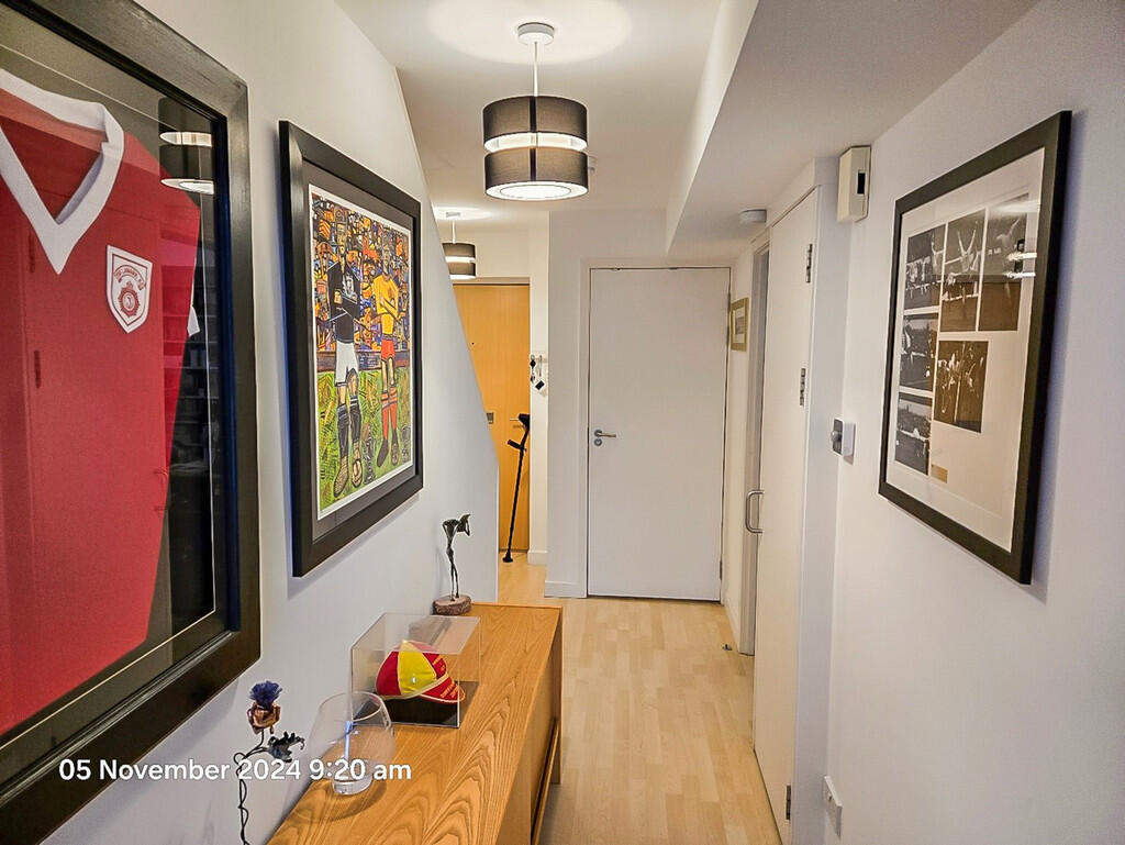 101 Maxwell St - ...