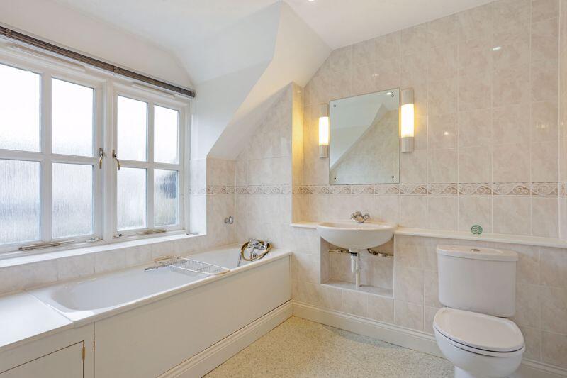 Ensuite Bathroom
