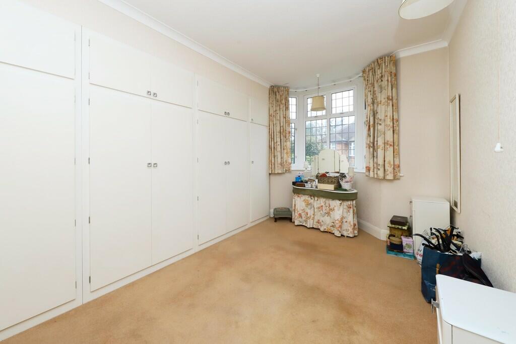 8 Hereford Garden...