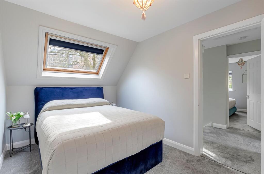 New bedroom 2a.jpg