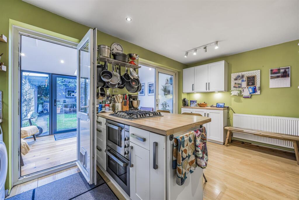 8 Overton Road, Southbourne-PorticoMarketing-Nexa-