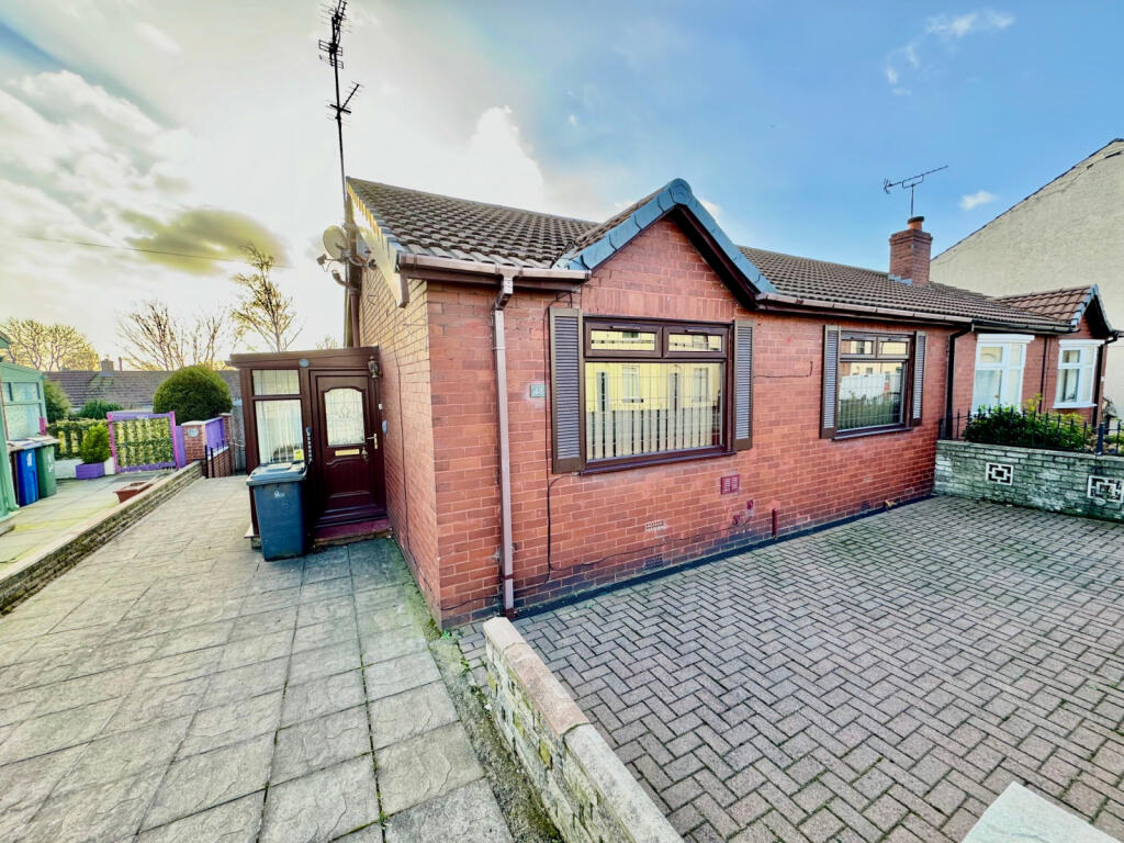 2 Bedroom Semi Detached Bungalow for Sale
