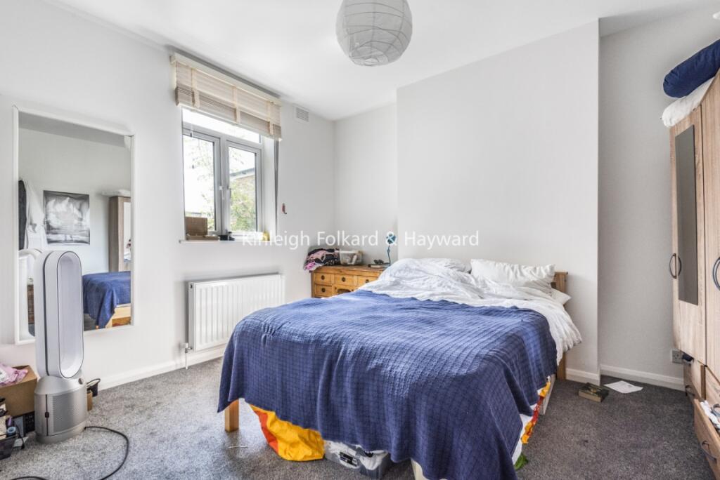 379da9bd-4e23-4682-b