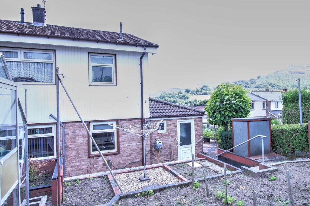 IMG_5042_3_4Interior3