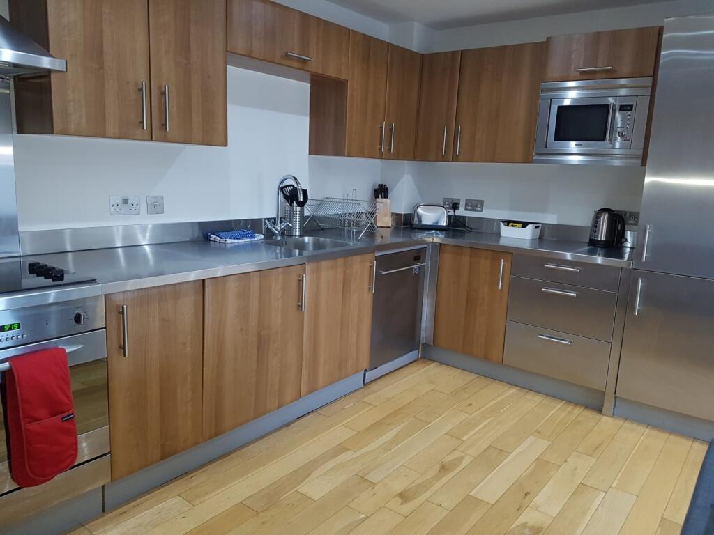 WhatsApp Image 2021-12-13 at 14.08.00