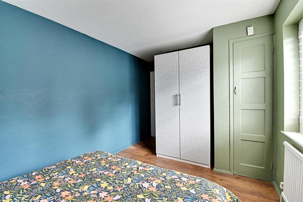 Bedroom 2_2.jpg