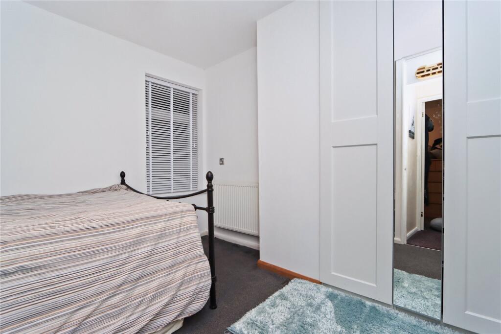 Bedroom 2 Pic 1