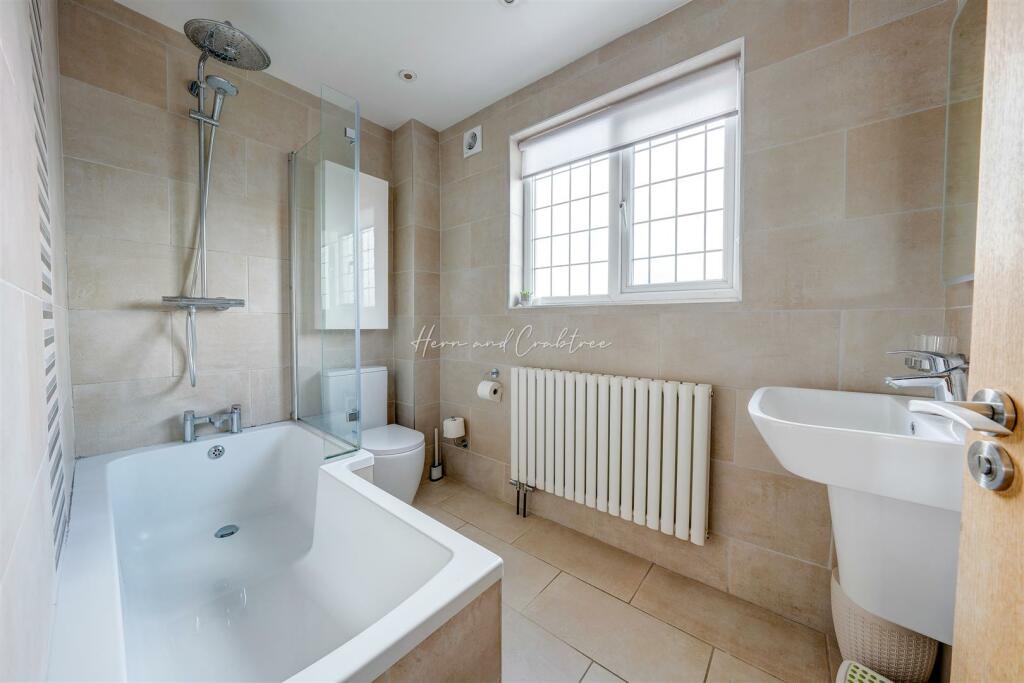 Blackoak Road, HernCrabtree (3).jpg