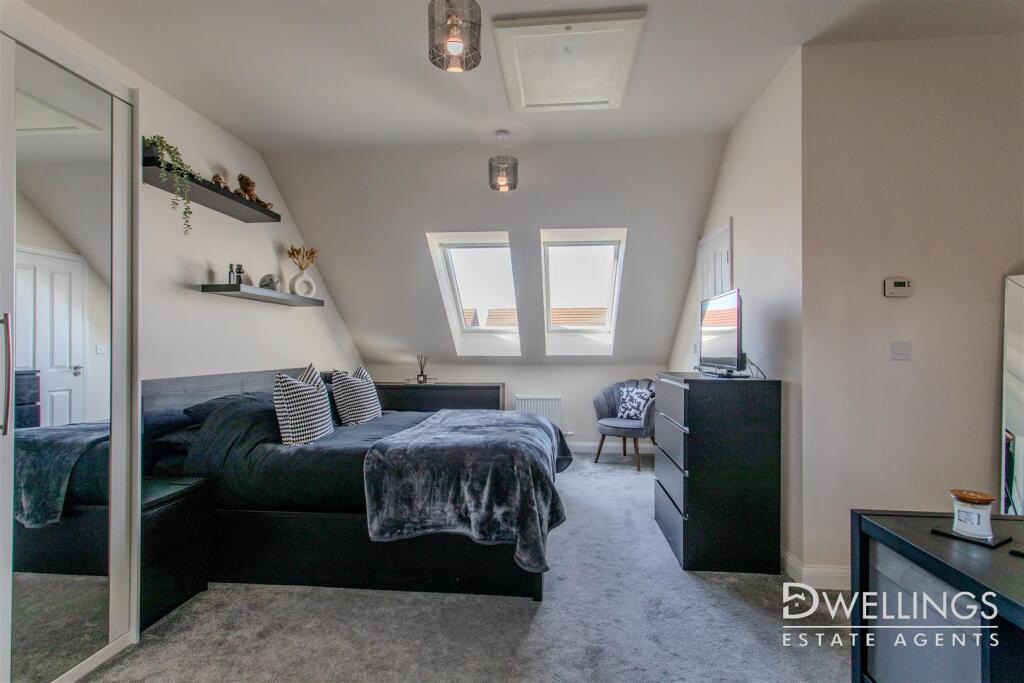 DWELEST- 29 King Lane, DE13 9ER-0007.jpg
