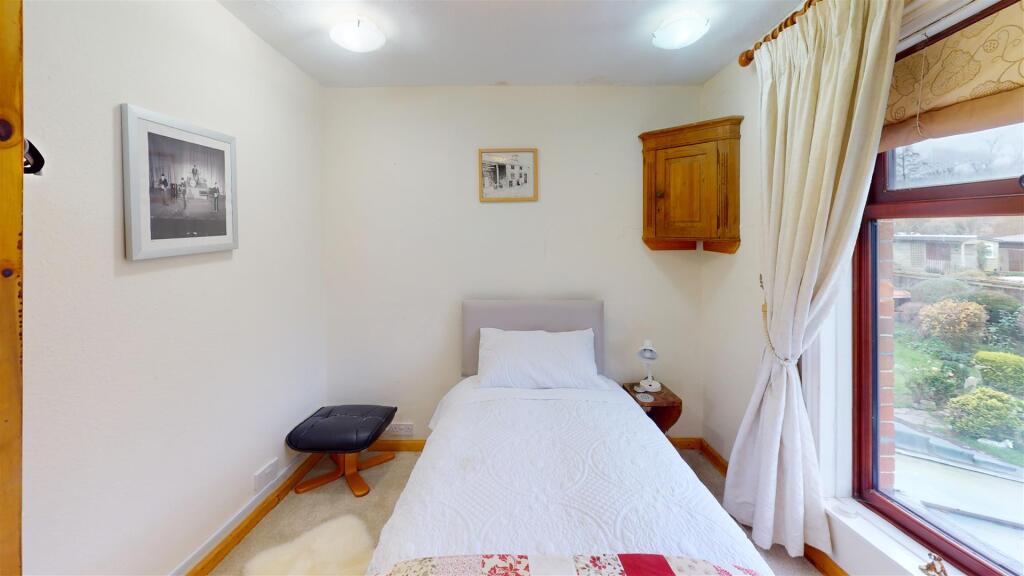 Bedroom (9).jpg