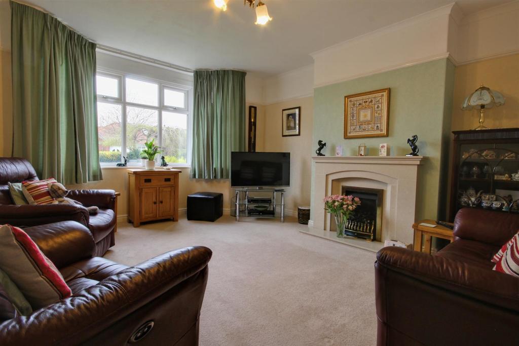 Spacious Lounge