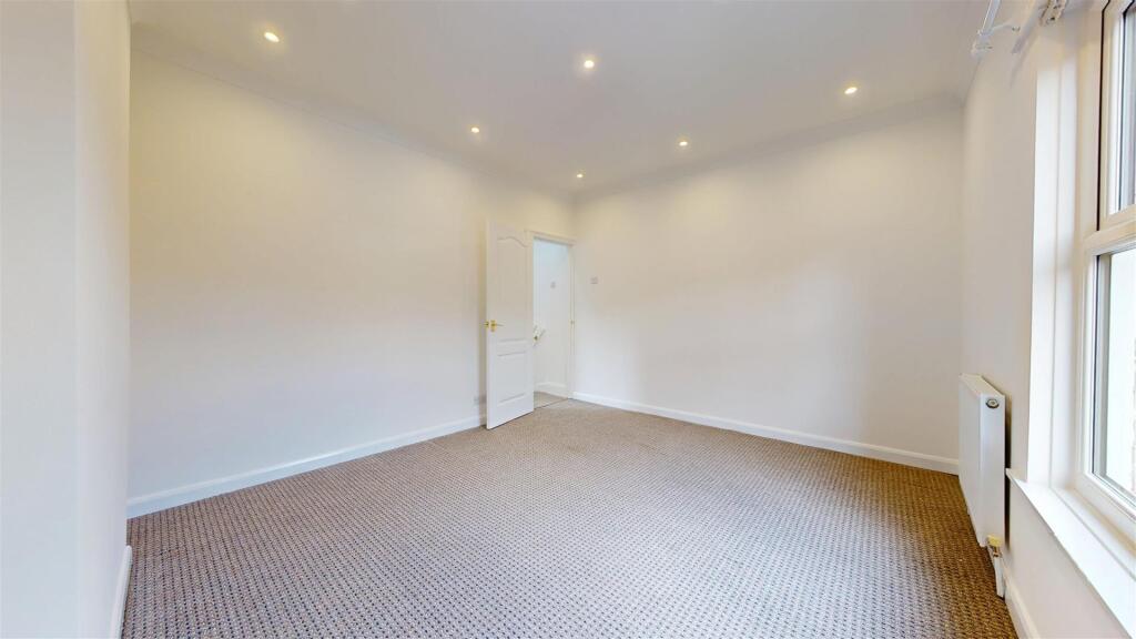 Drake Street Bedroom