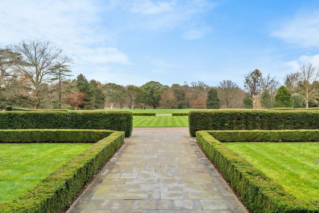 7 The Mansion 37.jpg