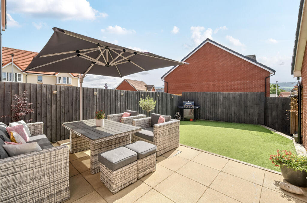 1315837-26-685e65...