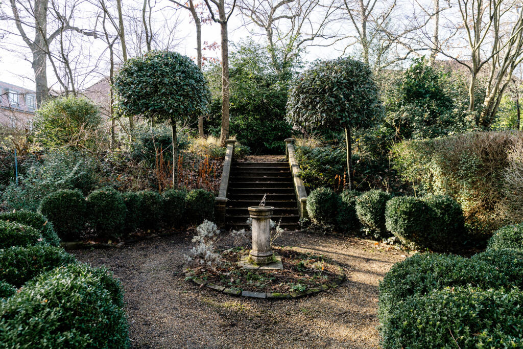 141257 - Inigo_Waterlow Court_High Res-17.jpg