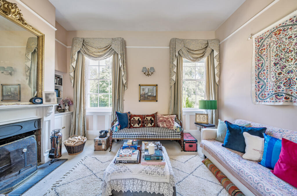 1319223-20-687116...